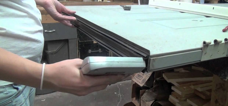 damaged steel door repair Oak Park